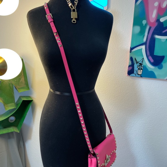 Authenticated Valentino Small Rockstud Crossbody Bag! - Picture 9 of 14